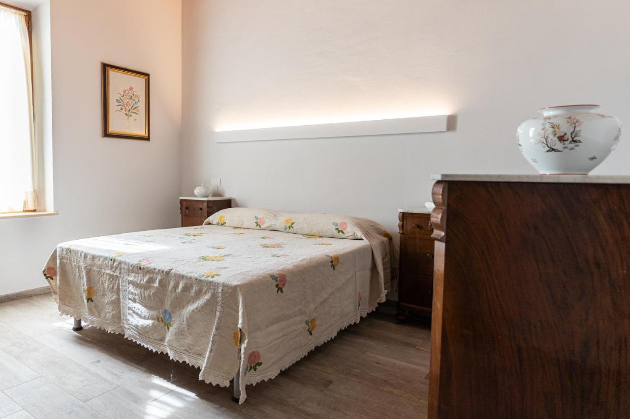 Em Apartment 锡耶纳 外观 照片